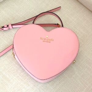 Kate Spade Heart Crossbody Bag in Pink Valentine Love Shack